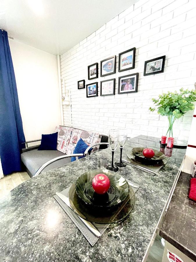 Apartment Studio London 2 Irpin Extérieur photo